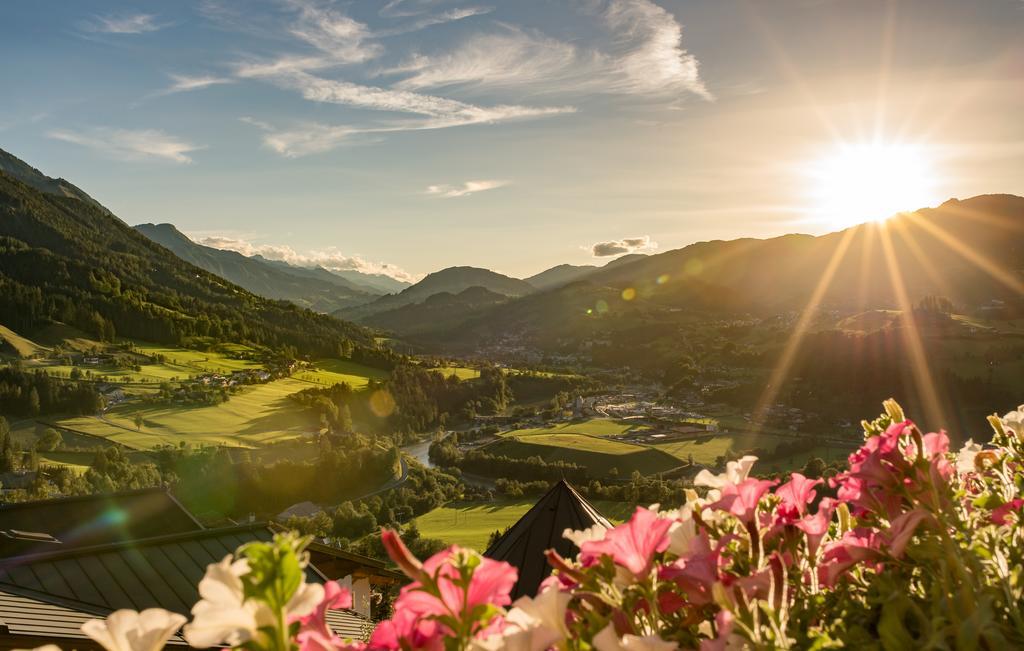 Aktivhotel Alpendorf Sankt Johann im Pongau Zewnętrze zdjęcie